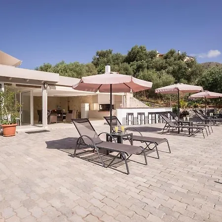 Villa Almyros 5 Bedroom Luxurious Close To The *