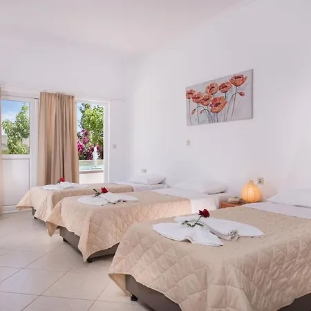 Villa Almyros 5 Bedroom Luxurious Close To The